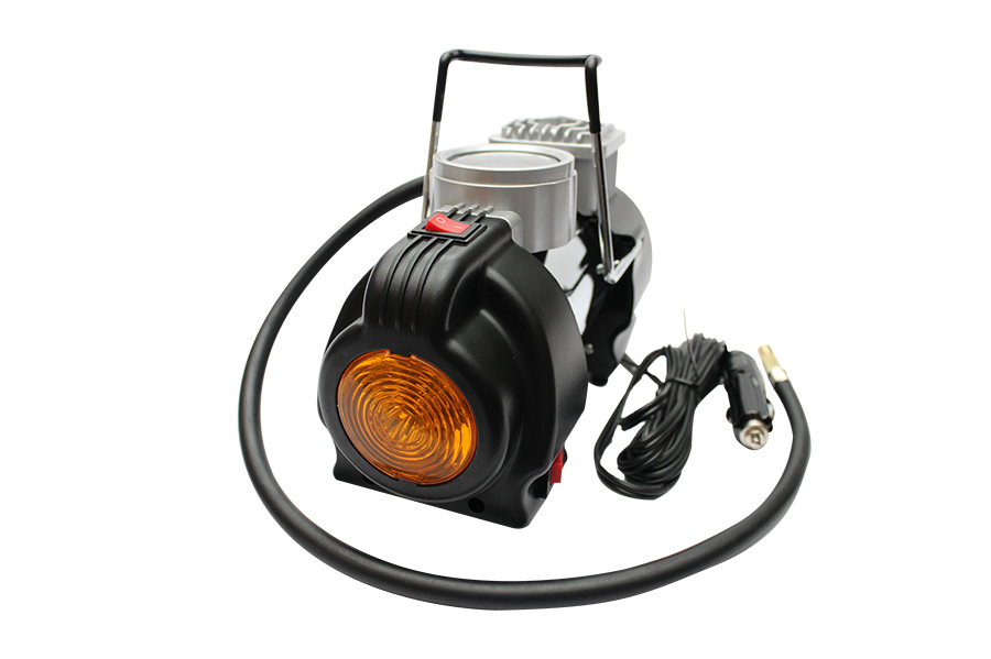 Máy bơm công suất lớn có đèn CIND CD-P005(12V, 15A, 180W, 35 lít /phút)